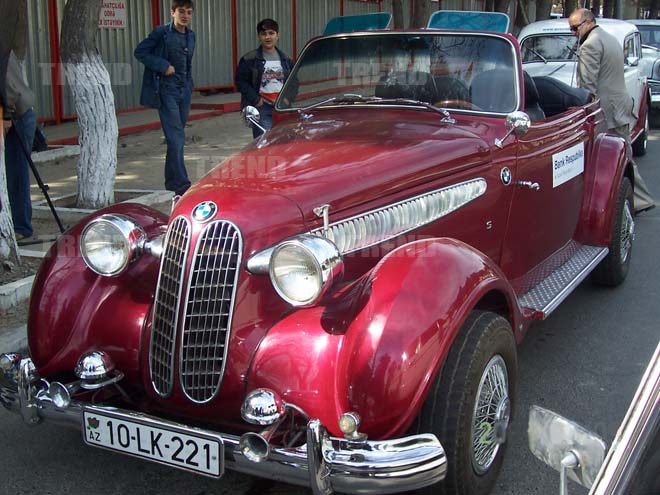 Tehran to hold classic car exhibition