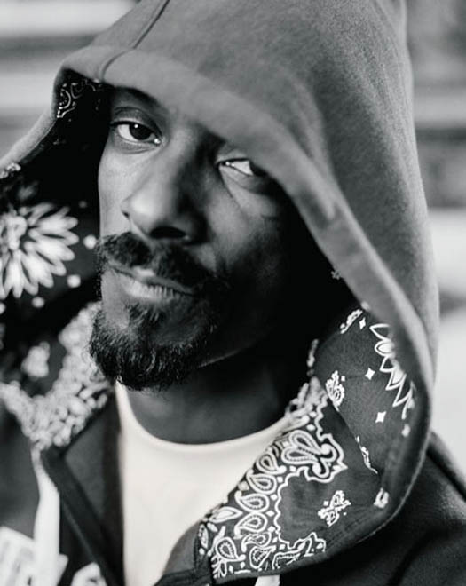 Snoop Dogg busted for smoking dope
