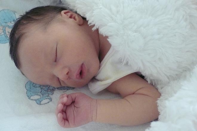 Israeli becomes mother two years after her death