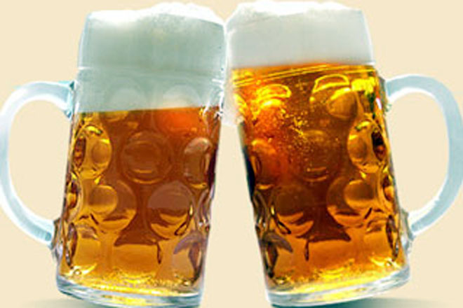 Top Russian doctor accuses brewers of spiking beer