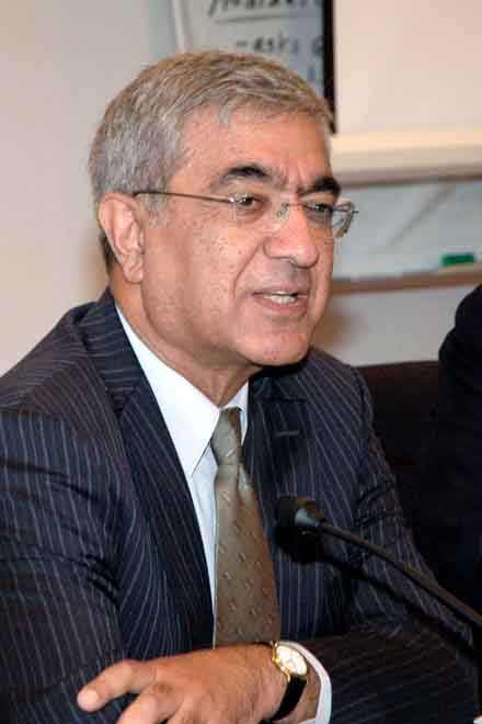 Diplomacy  Academy of   Azerbaijan Will Function in Three Directions