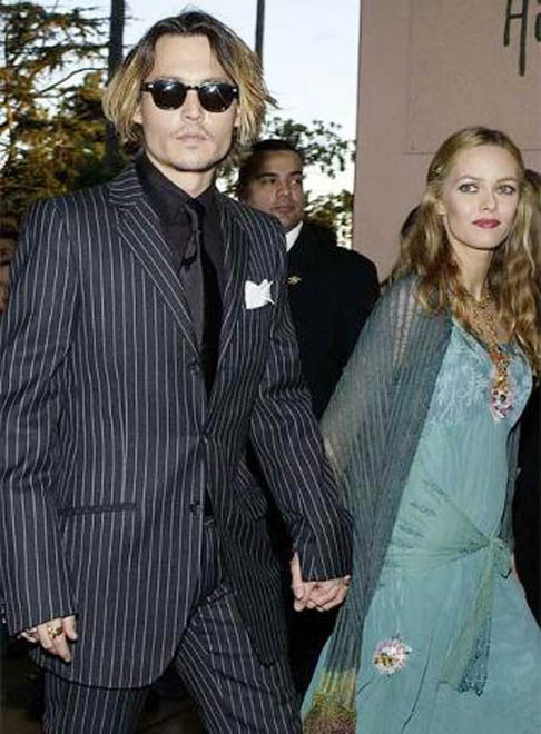 French actress Paradis eyes English-language bow