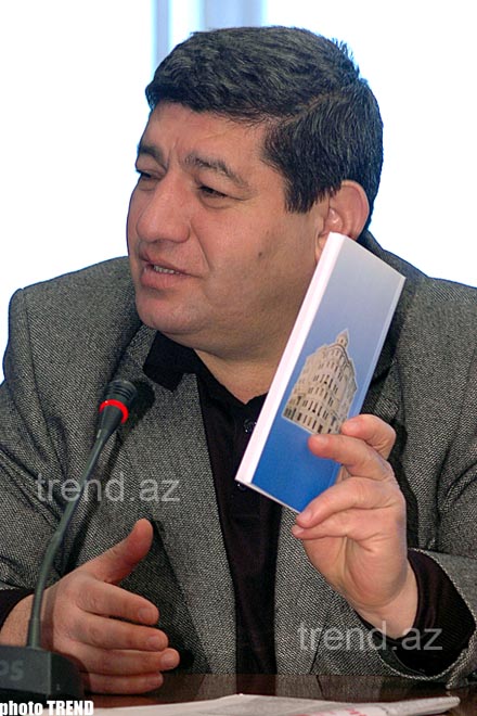 Format of Azerbaijani citizens' national surnames is under development