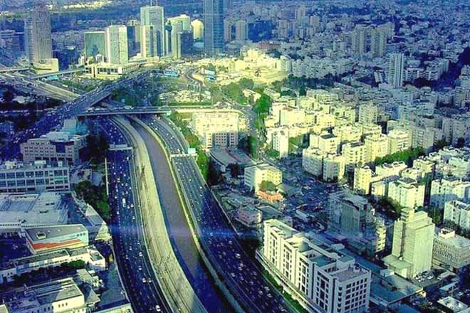 Security guard opens fire at Tel Aviv seaside promenade killing one