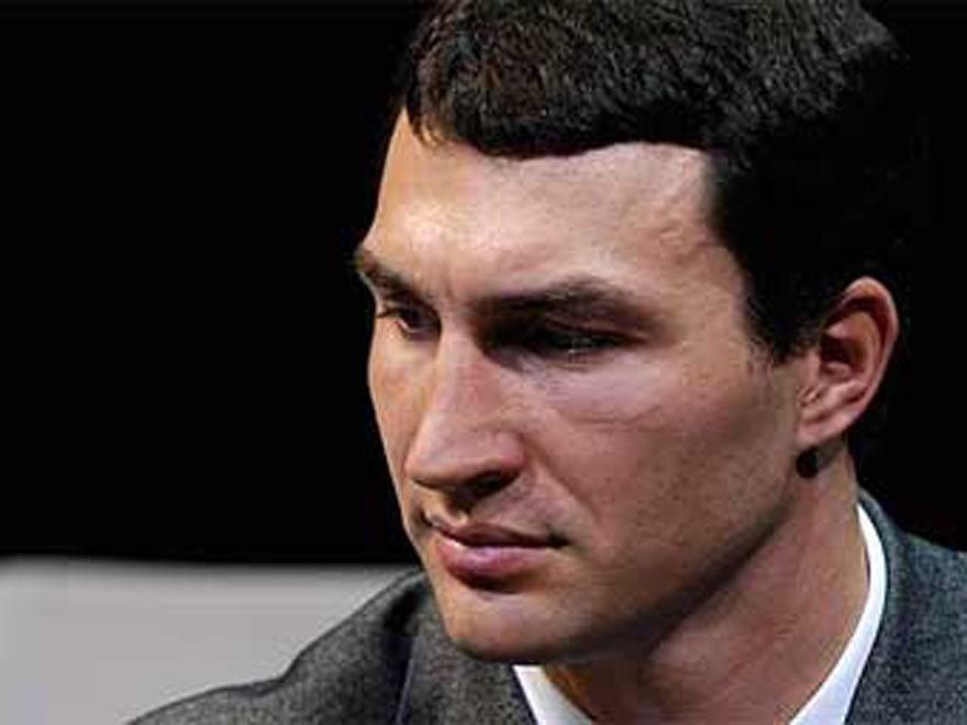 Klitschko defends boxing titles in rematch with Nigerian Nightmare