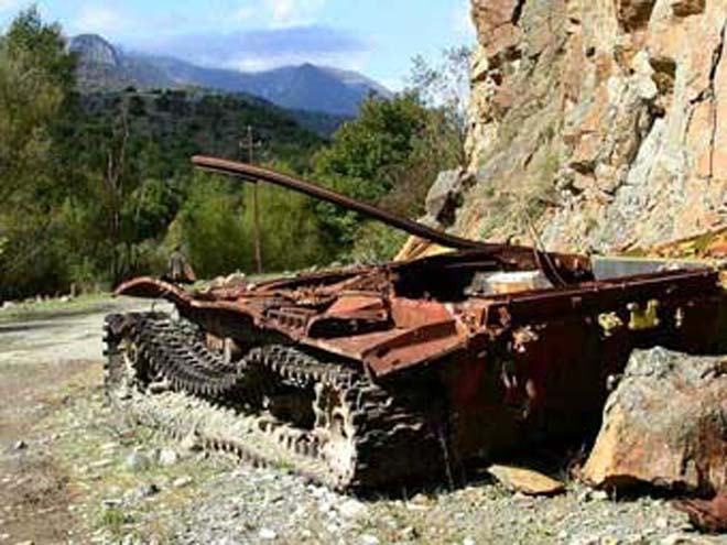 Armenian Armed Forces break ceasefire
