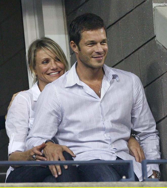 Cameron Diaz engaged to Sculfor?