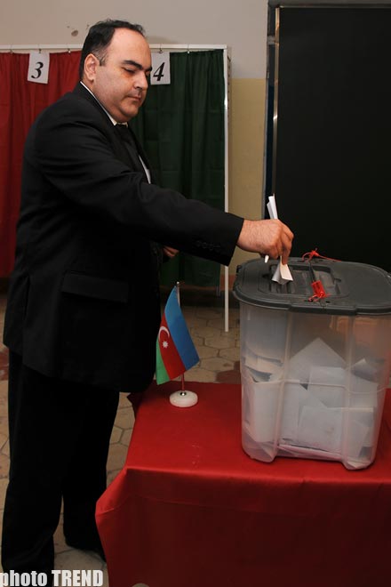 Azerbaijani opposition party identifies candidates through internal elections