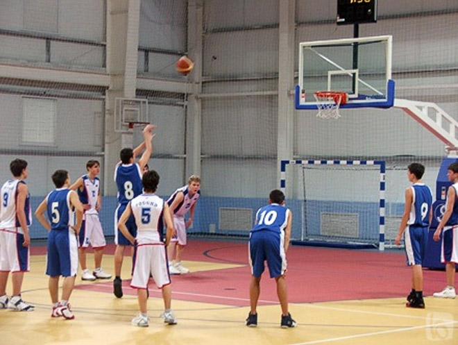 Turkey beats Spain 63-60 at Eurobasket
