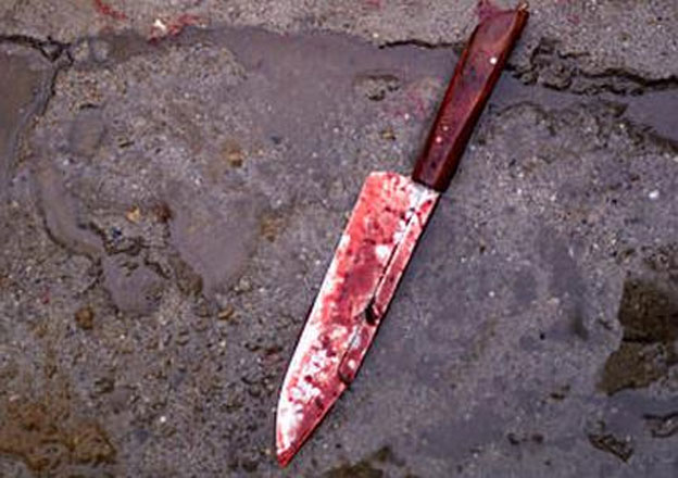 Man stabs 2 to death in Beijing