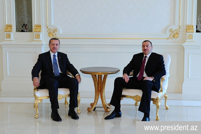 Azerbaijani president, Turkish PM meet face to face (UPDATE)