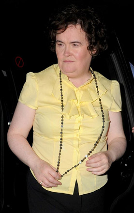 Susan Boyle's debut album tops Britain's charts