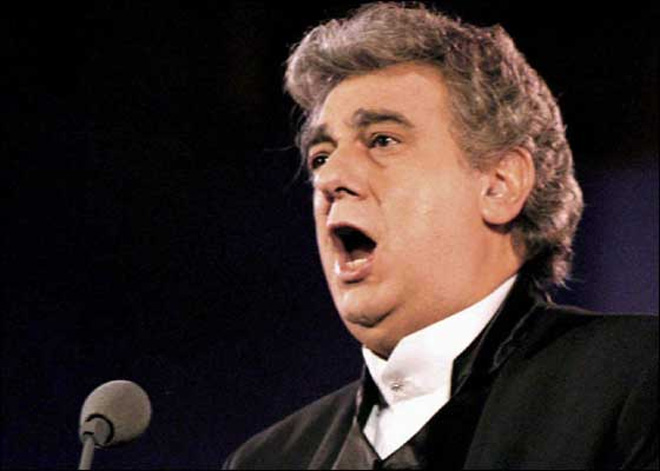 Placido Domingo returns to work following surgery
