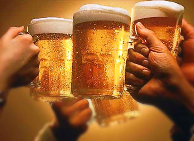 Beer can's birthday: Cool blonde serves beverages for 75 years