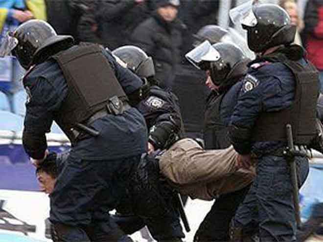 Portions of French police-detention law found unconstitutional