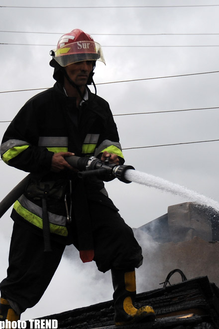 Fire at one of Baku universities (UPDATE)
