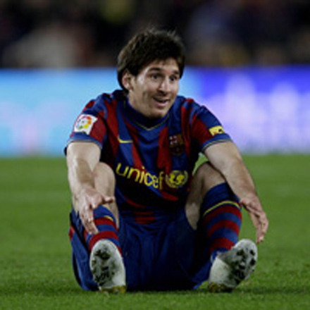 Barca beats Deportivo, Real Madrid downs Almeria