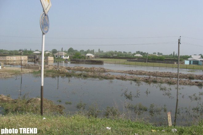 Emergency Ministry's employees find dead body of drowned man