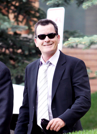 Charlie Sheen released from hospital