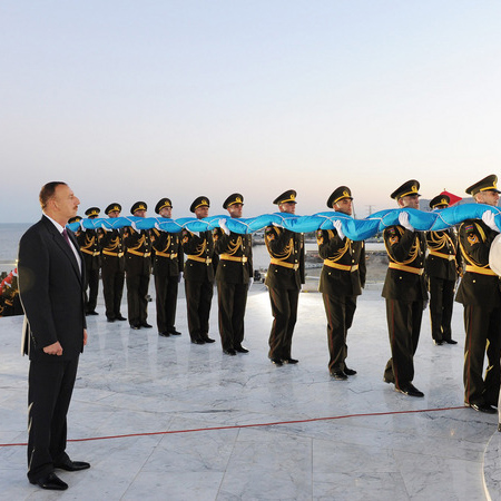 President of Azerbaijan attends inauguration of National Flag Square (PHOTO)