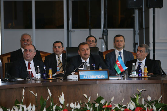 Istanbul hosts 10th summit of turkish-speaking countries` heads of state (PHOTO)