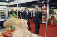 Azerbaijani President visits Caspian Agro–2010 International Exhibition (UPDATE) (PHOTO)