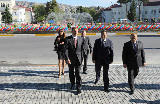 Azerbaijani President inspects overhaul at Davudova Mingachevir State Drama Theatre (PHOTO)