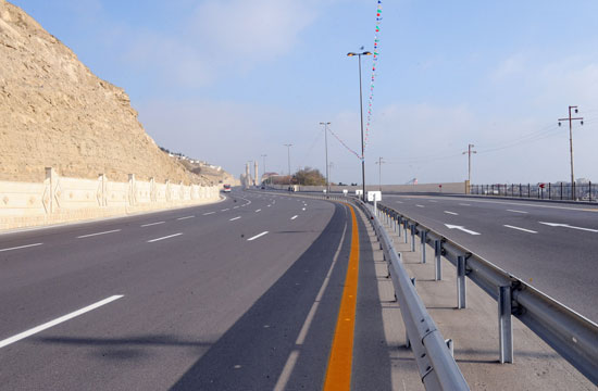 Azerbaijani President inaugurates Baku-Alat highway (PHOTO)