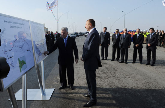 Azerbaijani President opens Baku beltway (PHOTO)