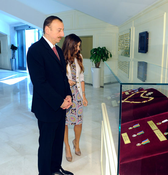 President Ilham Aliyev inaugurates National Flag Museum (UPDATE) (PHOTO)