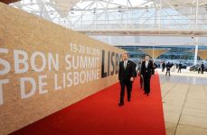 Azerbaijani President attends ISAF meeting (UPDATE)(PHOTO)