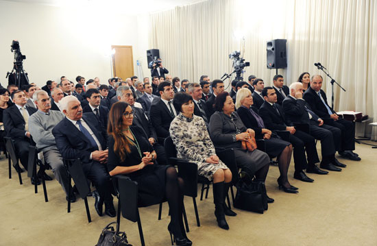 Azerbaijani President attends ceremony of National Olympic Committee (PHOTOS)