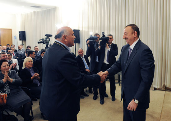 Azerbaijani President attends ceremony of National Olympic Committee (PHOTOS)
