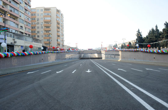 Azerbaijani President opens tunnels and pedestrian underpasses in Baku (PHOTO)