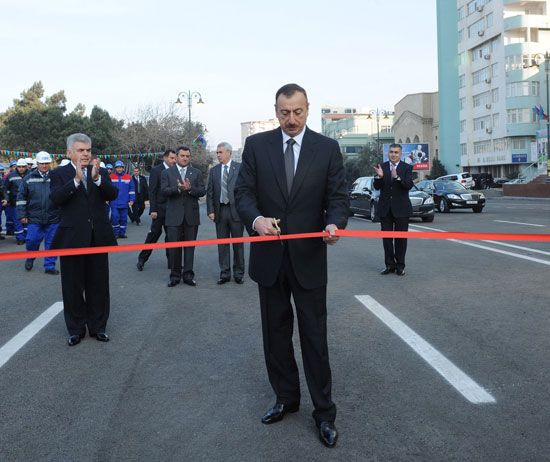 Azerbaijani President opens tunnels and pedestrian underpasses in Baku (PHOTO)
