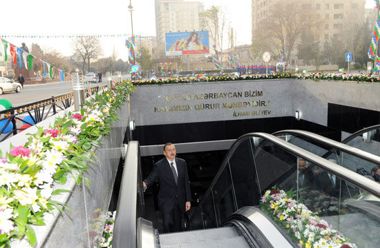 Azerbaijani President opens tunnels and pedestrian underpasses in Baku (PHOTO)