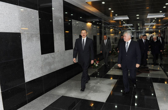Azerbaijani President opens tunnels and pedestrian underpasses in Baku (PHOTO)