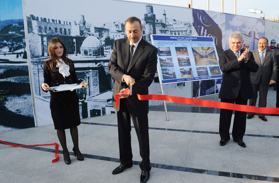 Azerbaijani President opens tunnels and pedestrian underpasses in Baku (PHOTO)