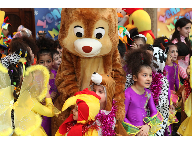 Heydar Aliyev Foundation organizes New Year celebrations for orphans (PHOTOS)