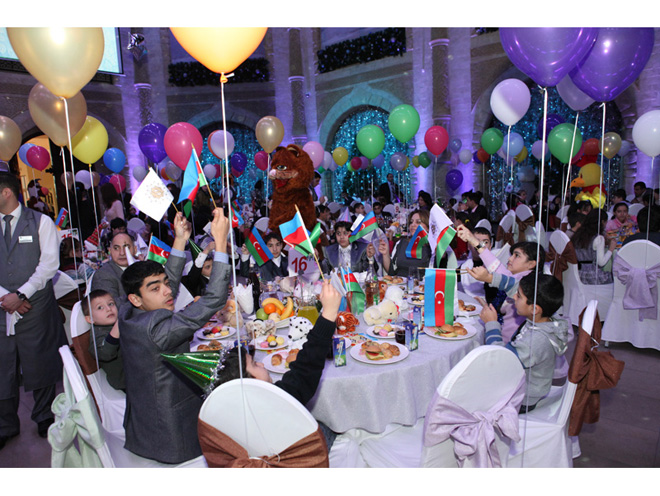 Heydar Aliyev Foundation organizes New Year celebrations for orphans (PHOTOS)