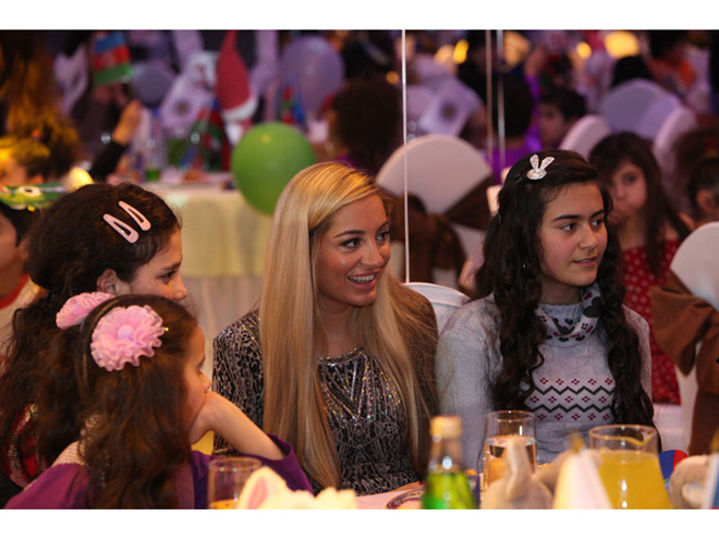 Heydar Aliyev Foundation organizes New Year celebrations for orphans (PHOTOS)