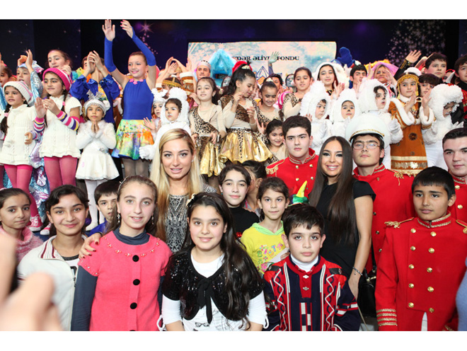 Heydar Aliyev Foundation organizes New Year celebrations for orphans (PHOTOS)