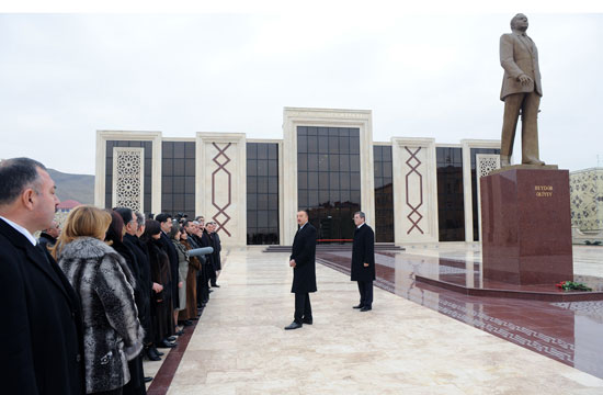 President Ilham Aliyev opens Heydar Aliyev Park, Heydar Aliyev Center and "Jirtdan" entertainment center (PHOTOS)