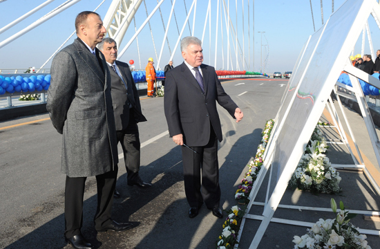 Azerbaijani President inaugurates pedestrian overpass, pedestrian underpass, road junctions and Central Dispatcher Service of Bakuelektrikshebeke (UPDATE) (PHOTOS)