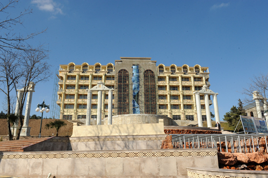 Azerbaijani President opens park in Tovuz region (PHOTO)