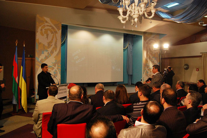 'When words freeze…' taken by Trend demonstrated during event in Donetsk dedicated to Khojaly genocide (PHOTO, VIDEO)