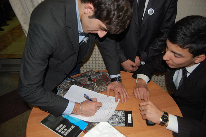 'When words freeze…' taken by Trend demonstrated during event in Donetsk dedicated to Khojaly genocide (PHOTO, VIDEO)