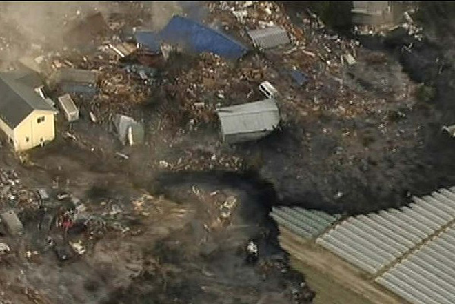 Japan quake death toll rises to 90 (UPDATE 7) (PHOTOS)