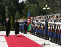 Swiss president officially welcomed to Azerbaijan (PHOTO)
