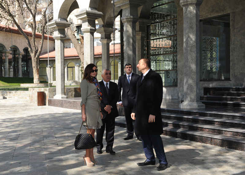 Azerbaijani President and First Lady open Officers' Park in Baku (PHOTO)